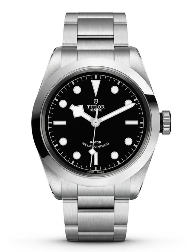 Tudor copy watches with black dials are classical.